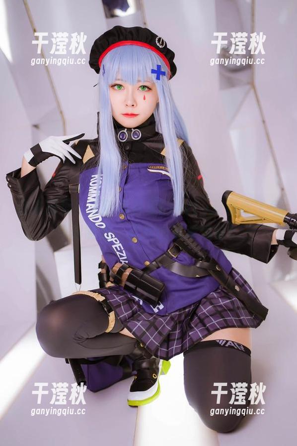 Arty亚缇 快来围观!最新照片里的Arty亚缇穿飞鸟马时制服,软软的可爱满分!