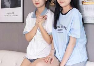 BoBoSocks袜啵啵 – 稚予最新魔女装图册：哎呀，这眼神…真该小心了！