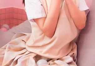 Feilin嗲囡囡 – 在M梦baby的天台上：围观她的写真合集，色气满满却无声