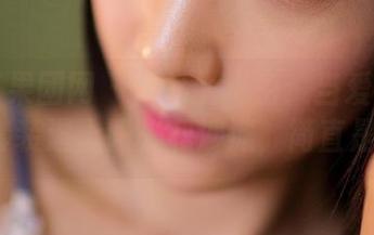 GIRLT果团网 – 作品大揭密：当爱丽莎LISA的套装遇上阳光和沙滩，简直是绝配！