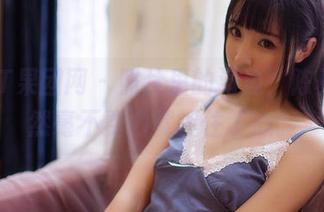 GIRLT果团网 – 照片里的海边，陈雅漫竟然毫不费力就抓住了心。