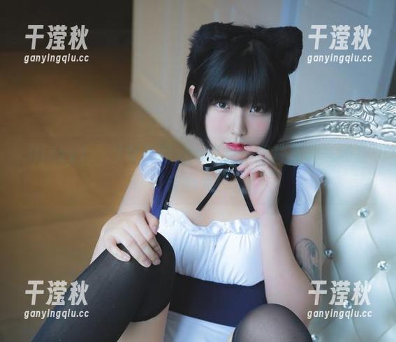 Hizzy(히지)女王的cos舞台：照片里的气场直击心灵！