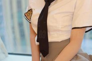 MFStar模范学院 – 茜茜Kimi女王图包，绝对是现代人的‘女王养成记’！