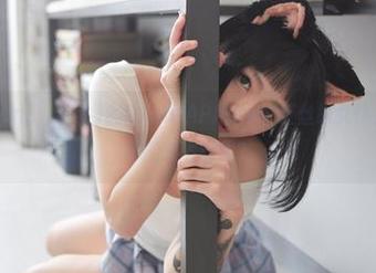 Maruemon(마루에몽)的DJAWAPhoto：红丝绒女仆，谁说女仆不能放飞自我？