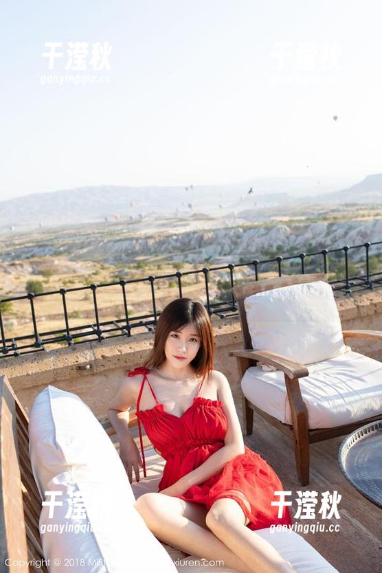 MiStar魅妍社-FoxYini孟狐狸 MiStar魅妍社 - 油亮写真里的FoxYini孟狐狸:无圣光也能让人心动