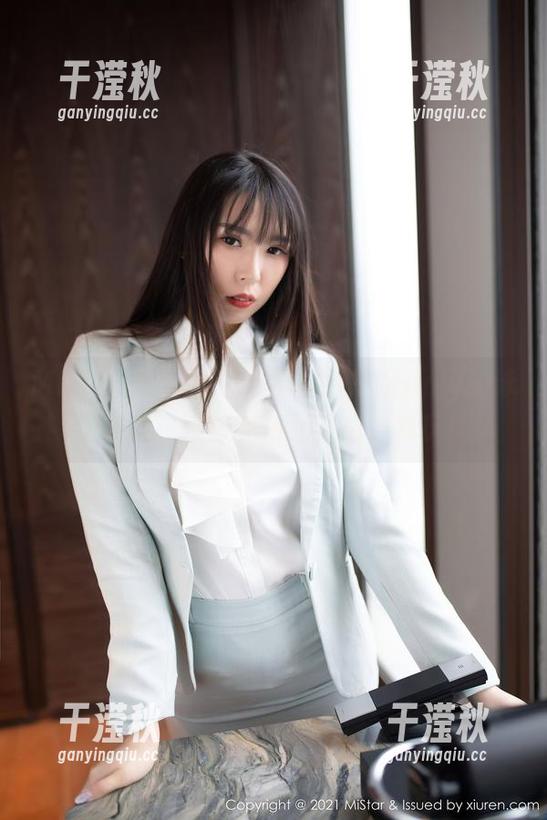 MiStar魅妍社-斯戴媛Amy MiStar魅妍社 - 沉浸在斯戴媛Amy的泳池时光:没想到资源还能这样玩!