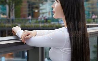 MiiTao蜜桃社 – 看韵莉娜VANILLA私拍，旗袍中藏了多少未解之谜？图片要是会说话，肯定撩拨一番！
