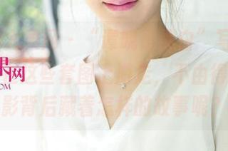 UGirls尤果网 – “谭晓彤黑白”写真，我的目光在这些套图上游走，不由得想，光影背后藏着怎样的故事呢？