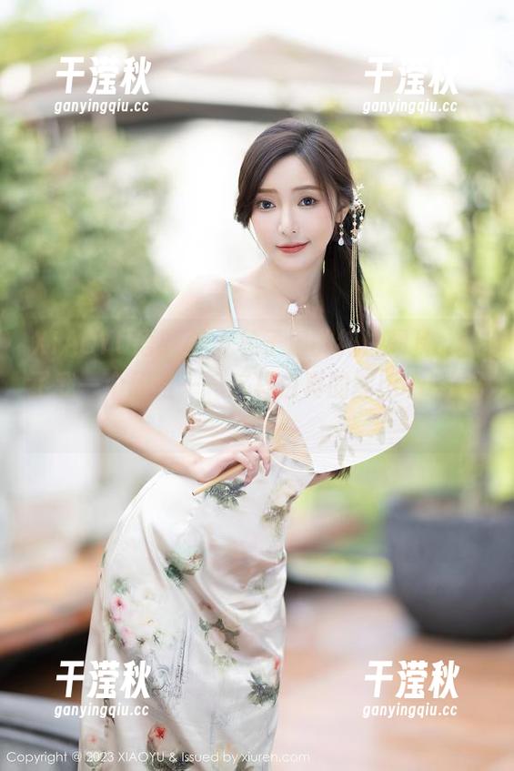 XIAOYU语画界-林子遥 XIAOYU语画界 - 林子遥的纯白图片,给了我一个问号——这样白真的能hold住吗?
