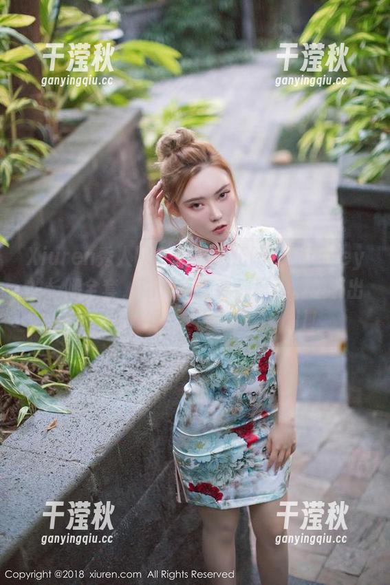 Xiuren秀人网-伍晓丽Shirley Xiuren秀人网 - 这正是伍晓丽Shirley的长腿全套,图片晒得我都忍不住想跳出来发个评论,真心为她打call!