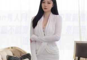 Xiuren秀人网 – 唐翩翩校服新照曝光，谁说校服不能穿出时尚感？来感受一下这波青春气息！