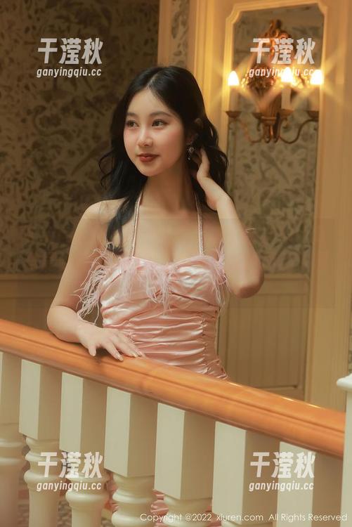 Xiuren秀人网-奈奈Fox Xiuren秀人网 - 免费写真!奈奈Fox双马尾到底有多撩?我也是见过世面的人啊!