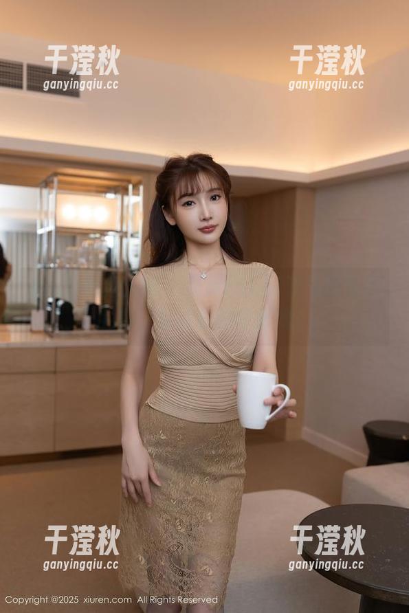 Xiuren秀人网-果果Nikki Xiuren秀人网 - 果果Nikki双马尾写真全集,反转你的审美观!