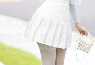 Xiuren秀人网 – 樱桃小犊子再出美图，奶牛风格的壁纸，噢，心里感觉怪怪的。