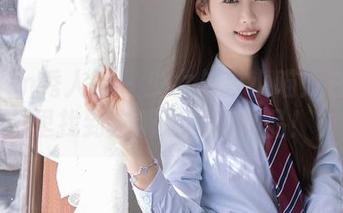 Xiuren秀人网 – 少女与白小喵：在网盘里找到未解之谜的作品！