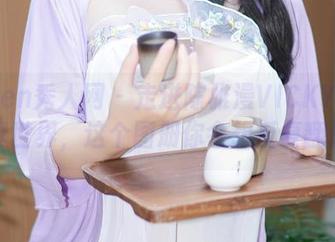 Xiuren秀人网 – 走进陈雅漫VICKY的JK写真世界，这个图册你会想反复翻阅！
