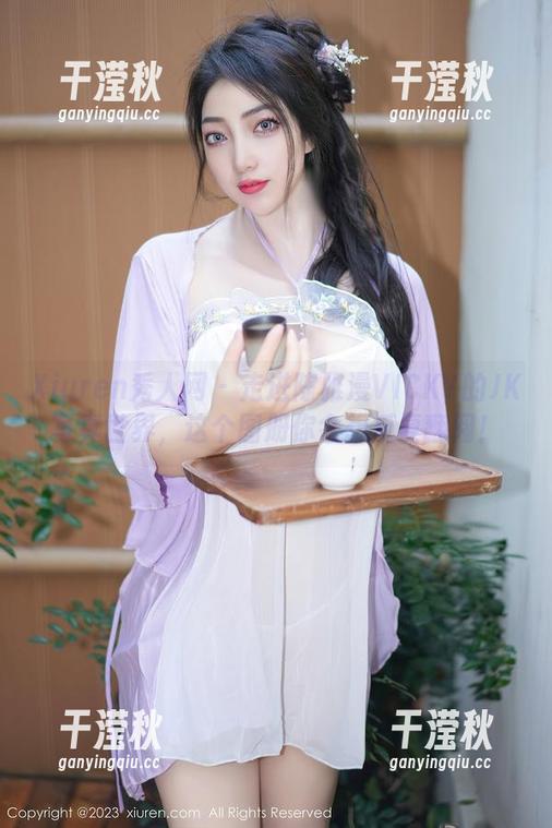 Xiuren秀人网-陈雅漫VICKY Xiuren秀人网 - 走进陈雅漫VICKY的JK写真世界,这个图册你会想反复翻阅!