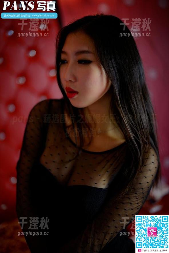 pans-妮妮 pans - 精选图片之妮妮女王:快乐女王妆扮驾到!