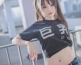 妹汤物语：穿校服的yoko夏宅与泡澡的故事原图