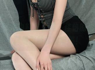 丽柜 – 眼镜也能这么美，佳怡的精选美图真是刷新我的审美！