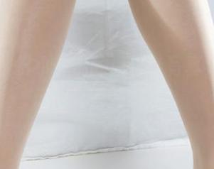 丽柜 – 鉴赏小璐璐的高跟鞋写真，下载前记得准备好脑洞！