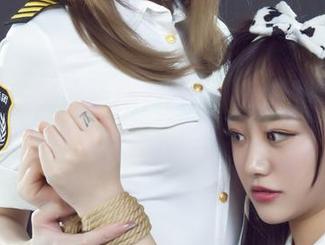 丽柜 – 一条水手服，两个钟晴：她的作品合集能让你的夏天瞬间变得清凉！