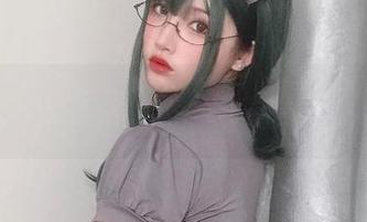 从你十七鸽学姐的美图看校园生活：照片里总有些说不清楚的暧昧气息