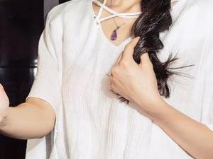 克拉女神 – 汤怡的蕾丝写真福利，不看真的会后悔，但看了又可能会脑补！