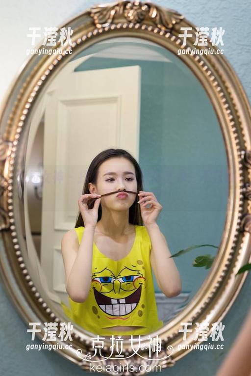 克拉女神 - 探秘菲菲的棉袜世界：不花钱也能下载的套图！