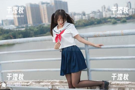 兔玩映画 兔玩映画精选:双马尾的JK少女,冷静,冷静,我不是在吃冰淇淋但感觉却是甜甜的。