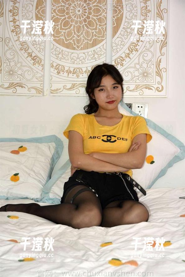 初夏女神-安妮 初夏女神 - 连体衣资源流出:安妮用她的风格教会我们‘简约之美’!
