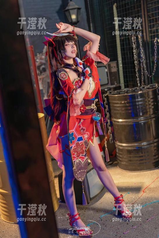 咬人小小兔 “咬人小小兔的私房图片,果然是花嫁界的调皮捣蛋!“