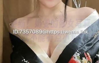 微密圈 – 更新！奶雯的修女写真，谁说清纯就不能有点小色？