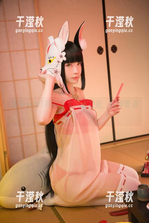 妖少you1 妖少you1网袜写真:要壁纸,还得带点妖气!