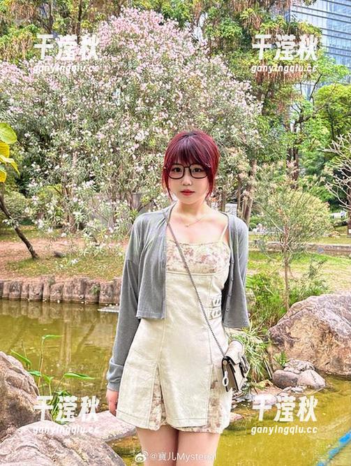 宝儿mysterial 宝儿mysterial的户外写真,原图放送!你能忍住不想多看两眼吗?