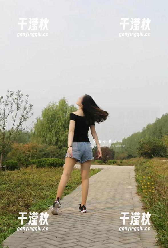 家有水墨老师 微密圈 - 不需要闪耀的圣光,家有水墨老师的校园里,原图最动人!