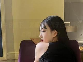 微密圈 – 在牛仔裤下，发现小优优子的美图资源，谁说只看得见蓝天白云？