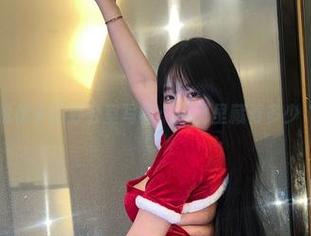 微密圈 – 小优优子的办公室写真：原图里藏着多少“小心思”？