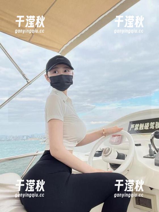 左公子666 微密圈 - 看看左公子666的作品集,这油光正亮的气质,多微妙啊
