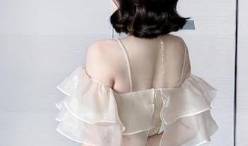 微密圈 – 徐莉芝的原图：分享她那玲珑身姿，腿长就有特权？