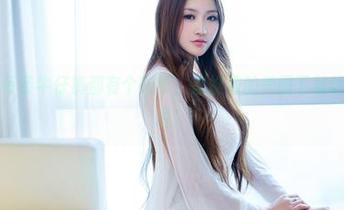 推女郎 – 每条牛仔裤都有个故事，赵惟依的美图下载让你听他们讲！