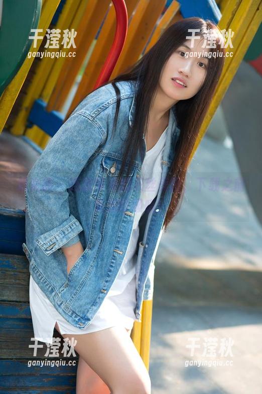 推女郎-连欣 推女郎 - 连欣带来的灰丝美图,下载之前先深呼吸哦!