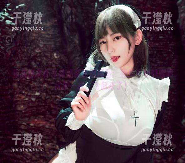 星澜想来杯珍珠奶茶 星澜想来杯珍珠奶茶长腿插画:照片中她的腿跟风筝一样,飞起来了!