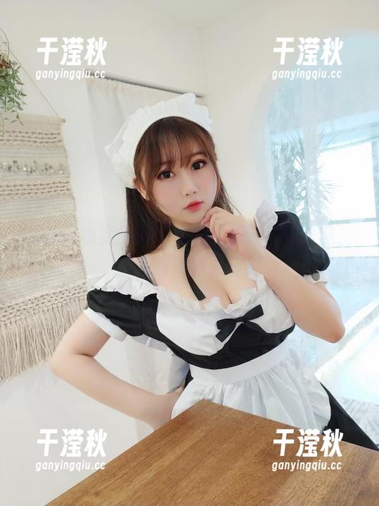 是依酱呀 连体衣也变身了!看看是依酱呀的美图,你绝对不会失望!