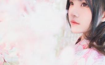 希娜小姐的神秘侧面，桜桃喵原图直击你的心灵，心动得有点不知所措！