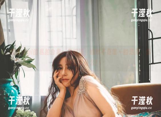 樱晚gigi 樱晚gigi的私拍合集:花嫁篇,婚纱不是唯一的选择,你猜她还有什么!