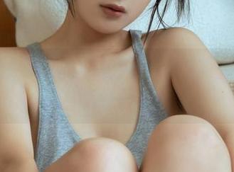 旗袍与浅安安的私拍：这颜值简直让我想去吃红豆饼！