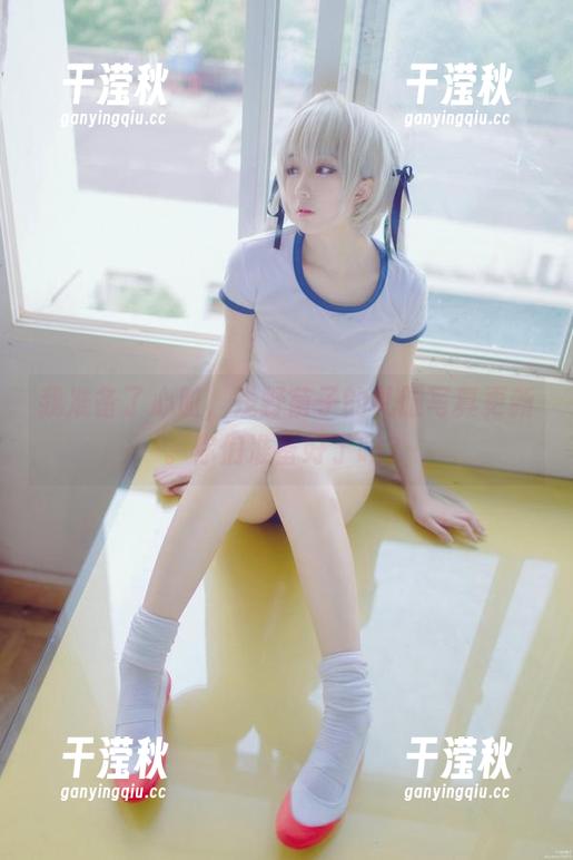 我准备了心脏，浅野菌子的礼服写真更新。你们准备好了吗？