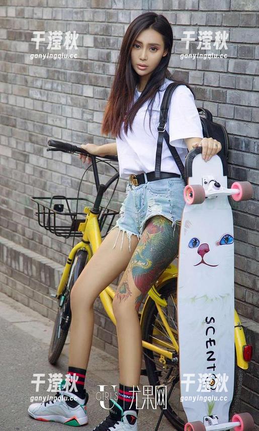 爱尤物-林微微 爱尤物 - 林微微厨娘写真放送,图包里是美食还是诱惑?