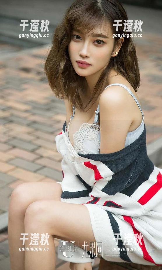 爱尤物-葛征Model 爱尤物 - 葛征Model的校服探险:高清套图教你如何时髦上课!